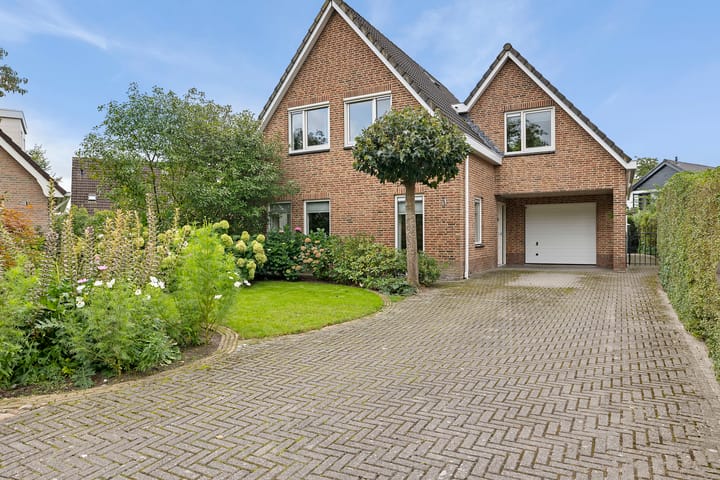 Hoekergoorn 10 in Erm