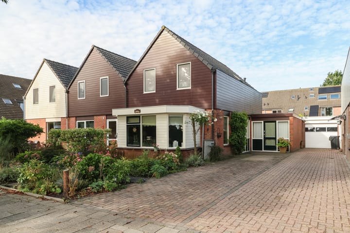 Hoekerhof 38 in Harlingen