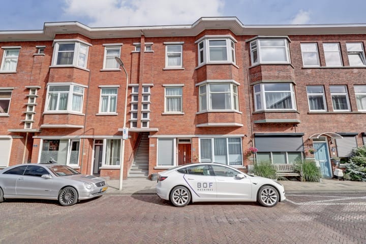 Hoenderloostraat 13 in 's-Gravenhage