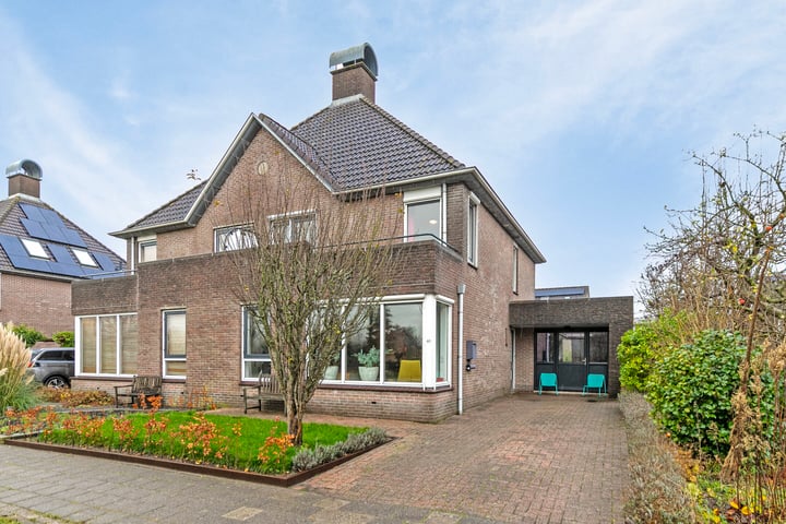 Hoendiep Oostzijde 61 in Zuidhorn