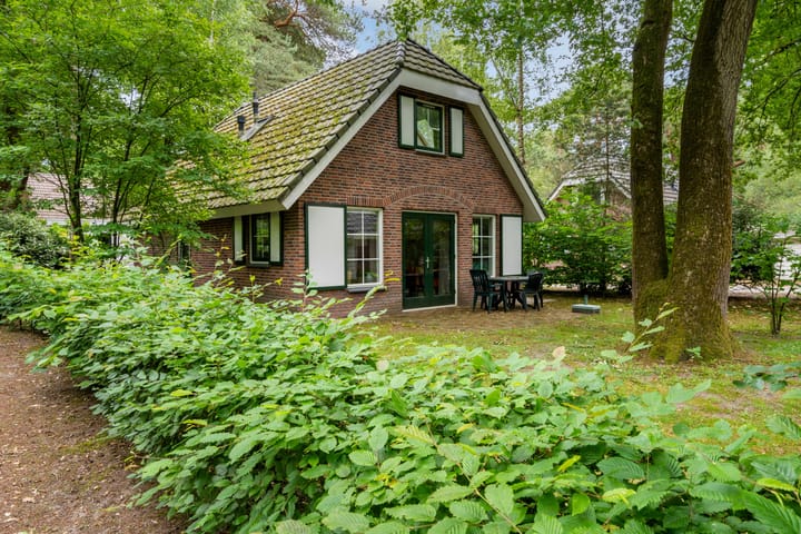 Hof van Halenweg 2-96 in Hooghalen foto