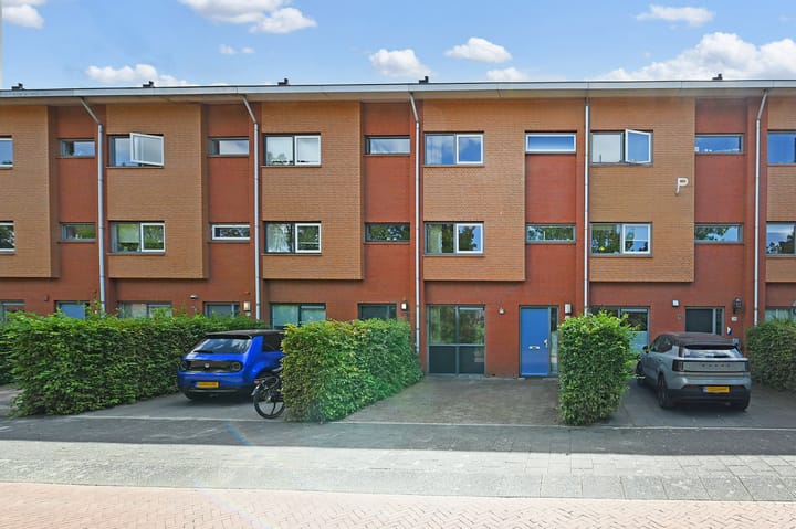 Photo of property Hof van Rijnsburg 27, Nootdorp