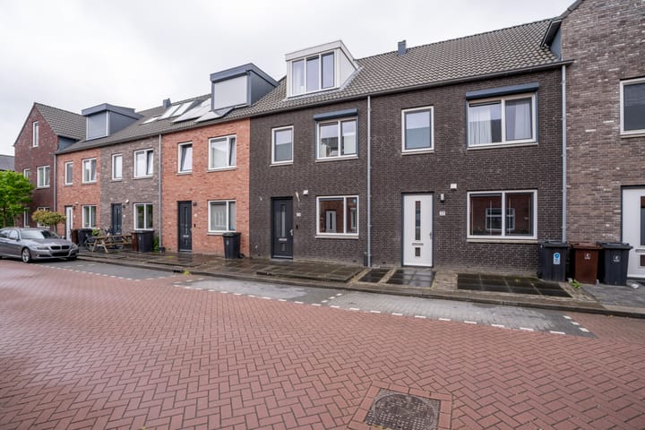 Hof van Voorvliet 24 in Linschoten Foto