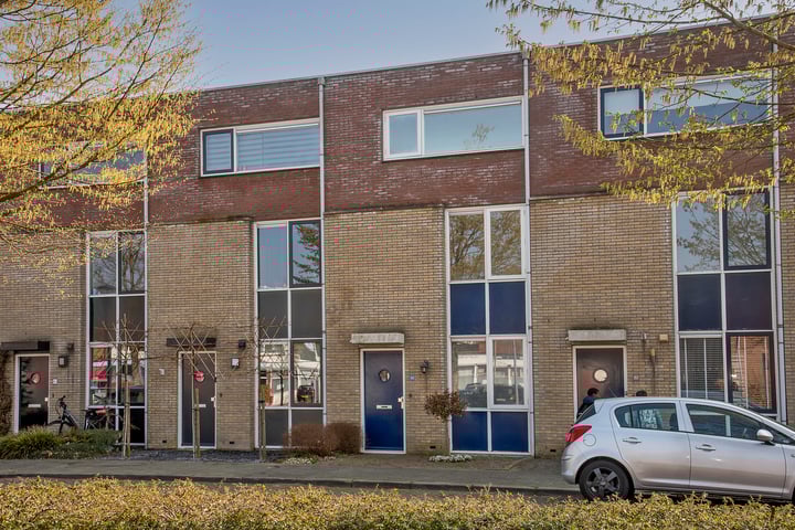 Photo of property Hofkampstraat 159, Almelo