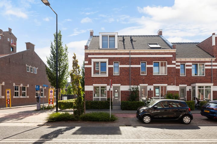 Hoflaan 15A in Vlaardingen