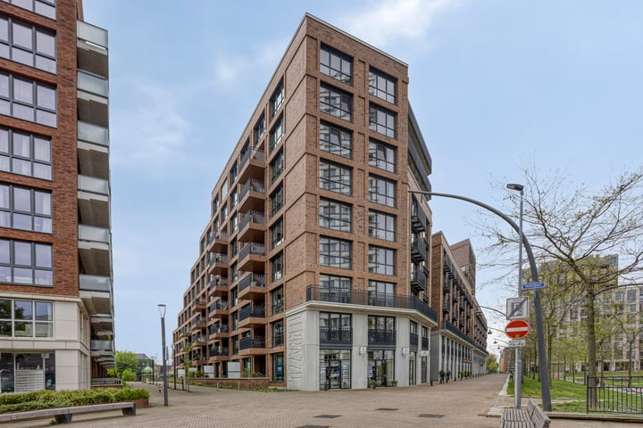 Photo of property Hoflaan 247, 's-Hertogenbosch