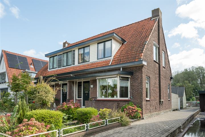 Hofland 136 in Mijdrecht