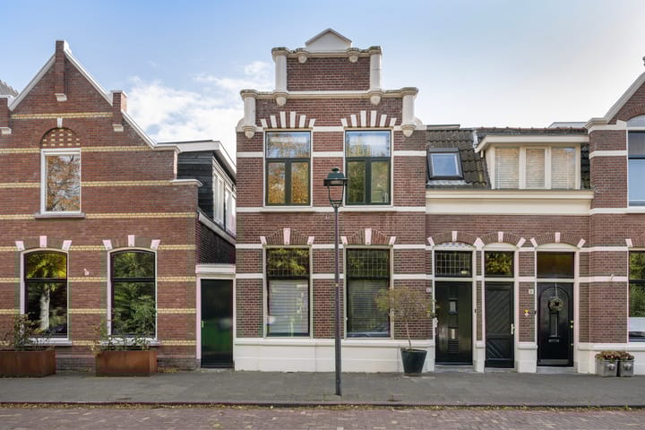 Hofsingel 32 in Vlaardingen
