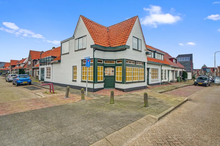 Photo of property Hofstraat 50, Den Oever