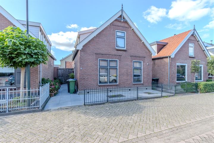 Hofweerstraat 26 in Hardinxveld-Giessendam