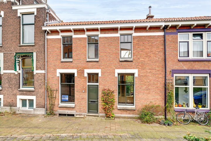 Hoge Bakstraat 2 in Dordrecht