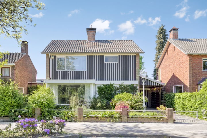 Hoge Boekelerweg 154 in Enschede foto