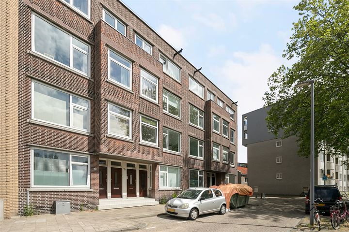 Hoge Boezem 19B-02 in Rotterdam