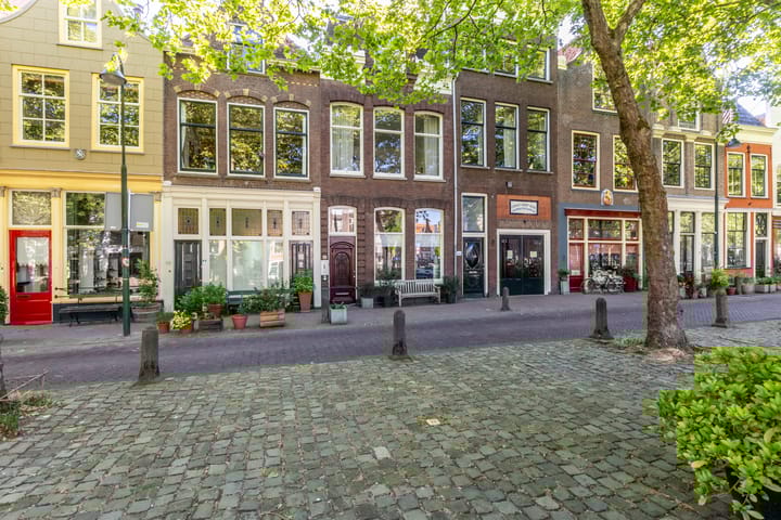 Hoge Gouwe 137 in Gouda