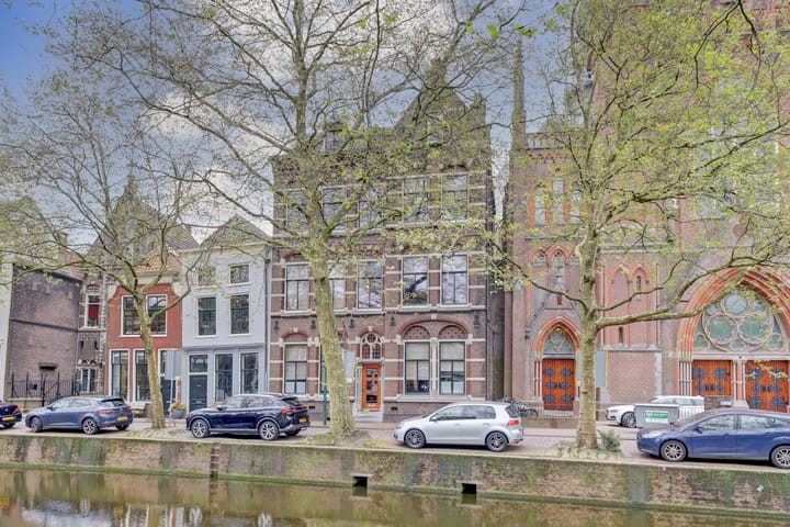 Hoge Gouwe 39c in Gouda