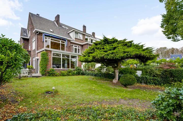 Hoge Kanaaldijk 14 in Maastricht foto