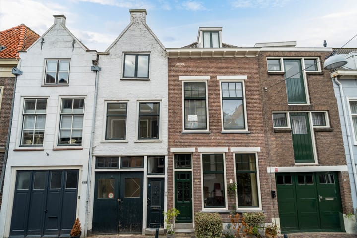 Hoge Nieuwstraat 99 in Dordrecht