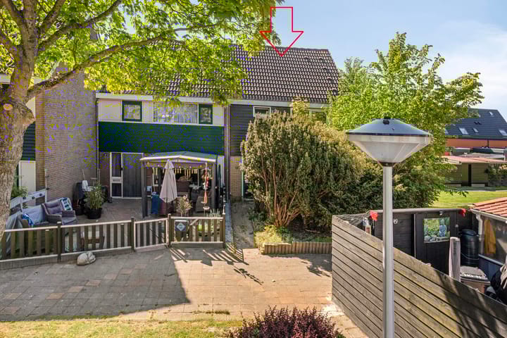 Hoge Poel 12 in Den Oever foto