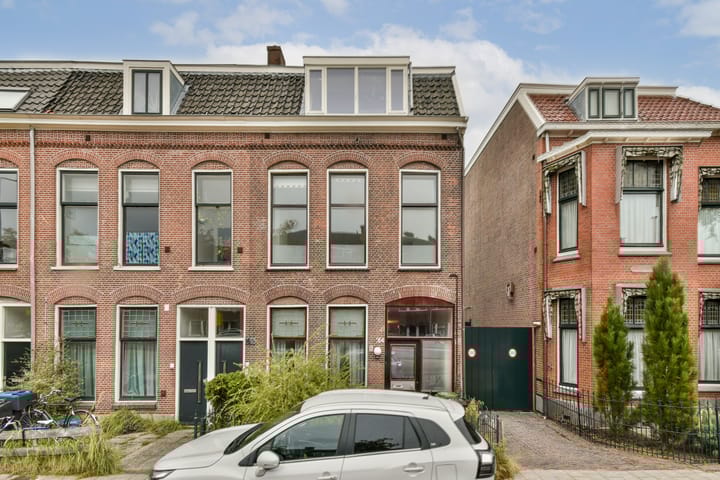 Hoge Rijndijk 164 in Leiden