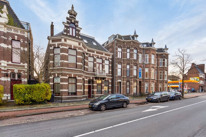 Hoge Rijndijk 17K in Leiden