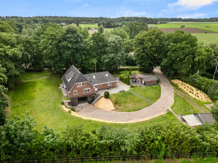 Photo of property Hoge Valksedijk 12, Ede