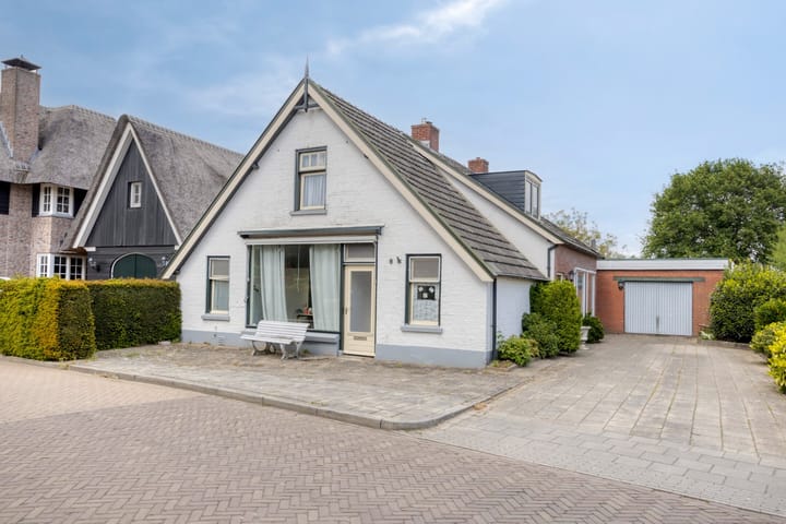 Photo of property Hogebrink 8, Enter