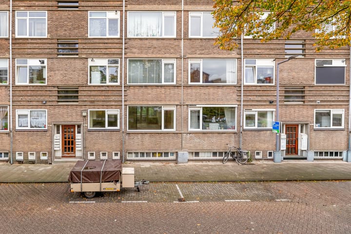 Photo of property Hogenbanweg 72A, Rotterdam