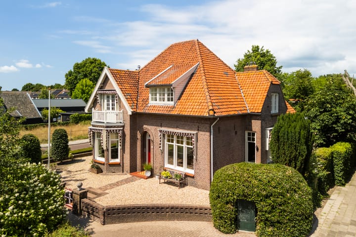 Hogenhof 37 in Nijkerk