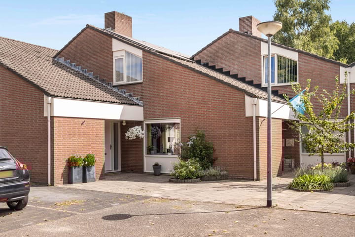 Hogerweide 7 in Weert