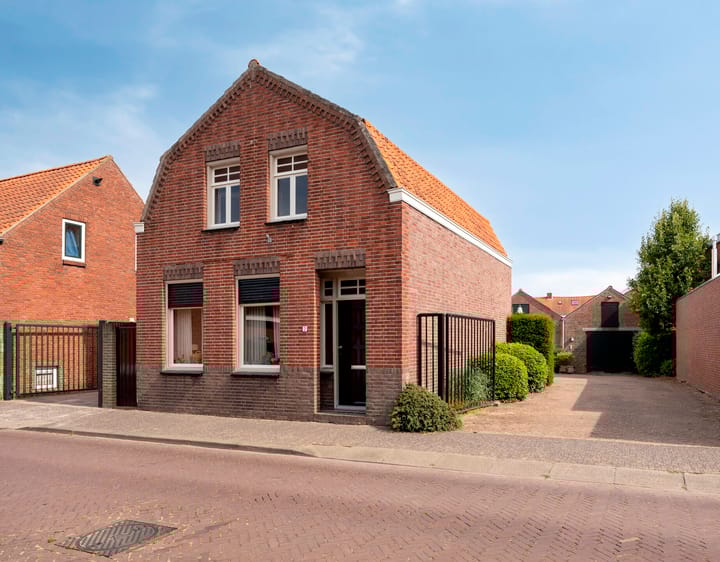 Hogestraat 2 in Rijsbergen photo