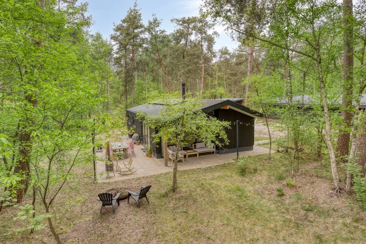 Photo of property Hogeveldsweg 26-R302, Giethmen