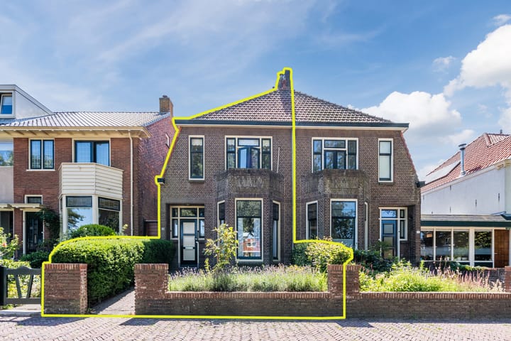 Hogeweg 23 in Katwijk