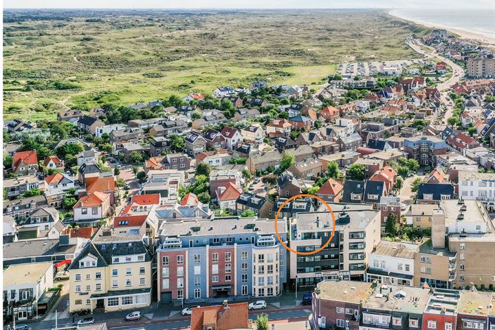 Hogeweg 28F-12 in Zandvoort