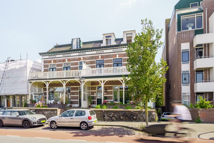 Hogeweg 64b in Zandvoort