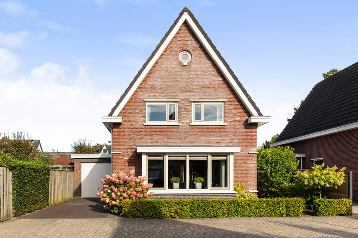 Hogeweg 8B in Apeldoorn photo