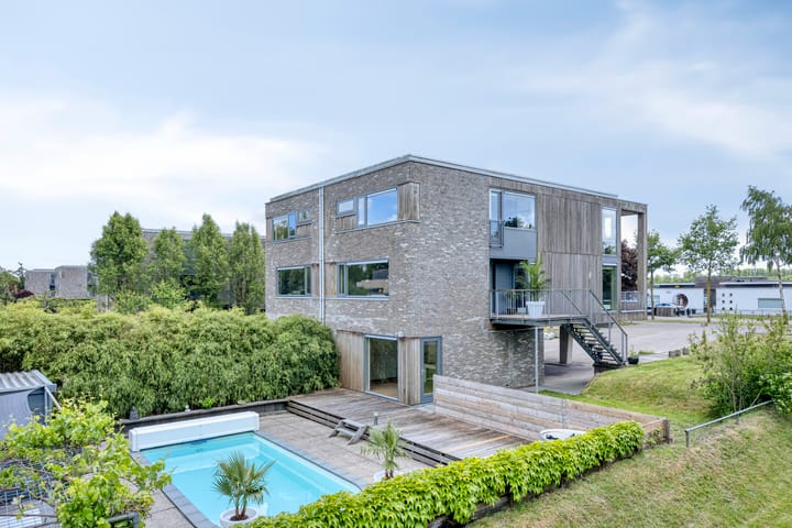 Photo of property Hollandse Hout 154, Lelystad
