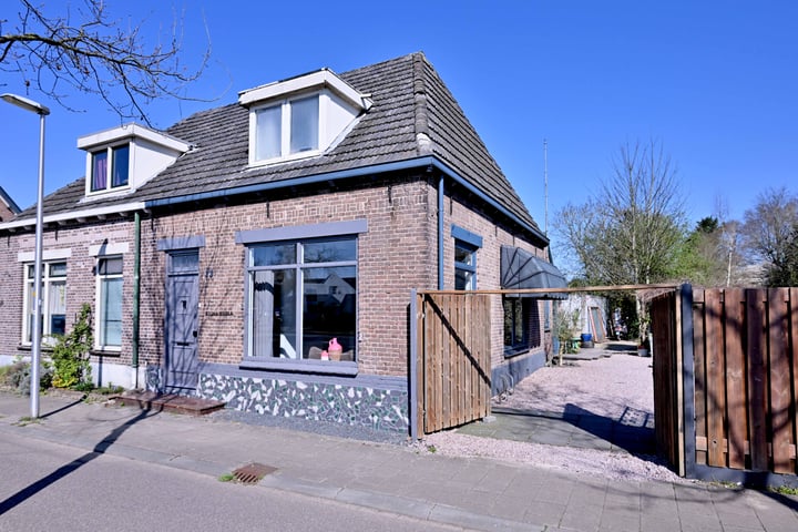 Photo of property Holterweg 73, Colmschate