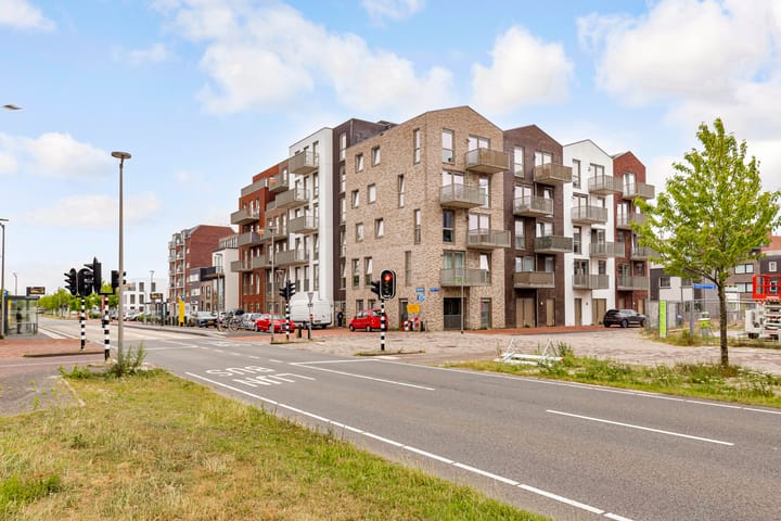 Homerusplein 90 in Almere Foto