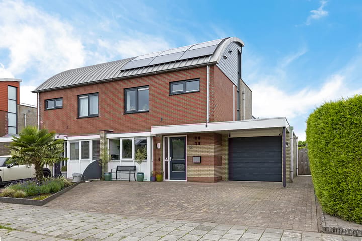 Hondsdraf 12 in Delfzijl