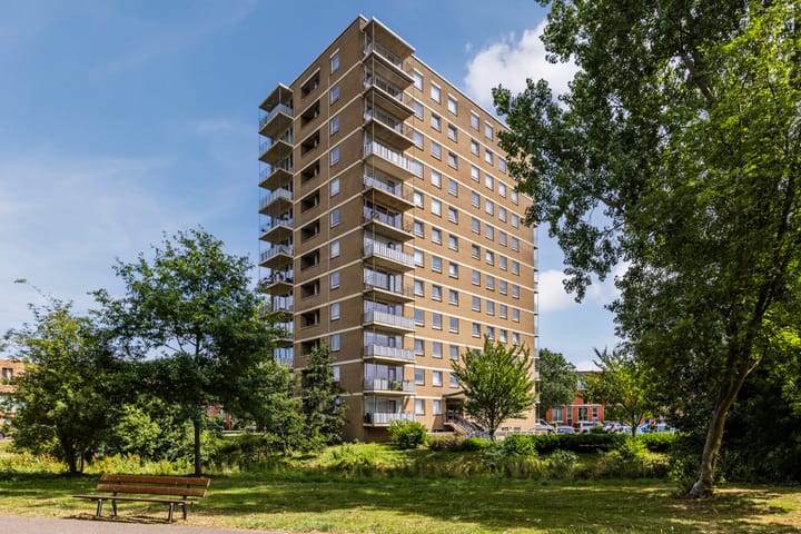 Hongarenburg 100 in 's-Gravenhage foto