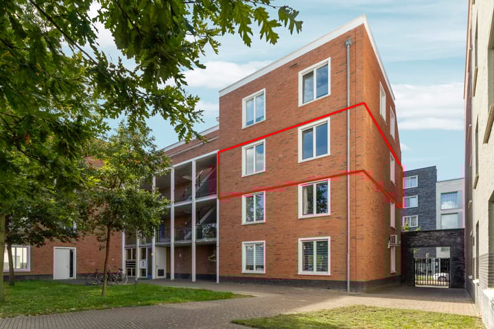 Hongarijehof 55 in Almere foto