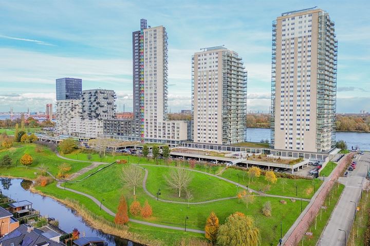 Hongerlandsedijk 1368 in Spijkenisse