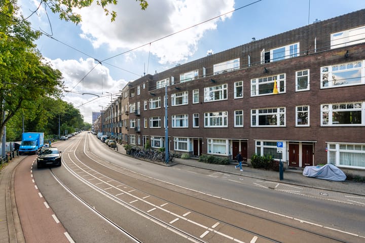 Honingerdijk 17A-02 in Rotterdam