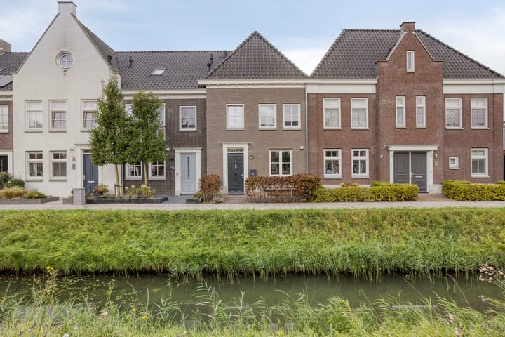 Photo of property Honingeter 24, Dirksland