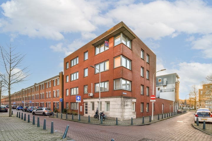 Honselersdijkstraat 84 in 's-Gravenhage