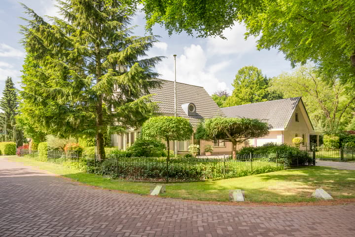Hoofdlaan 4 in Putten
