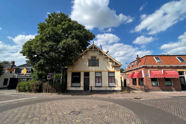 Hoofdstraat 12 in Eenrum