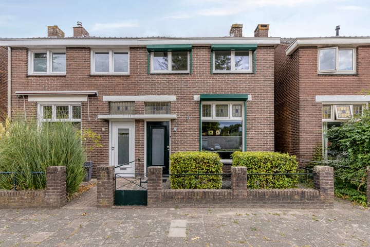 Hoofdstraat 129 in Terheijden