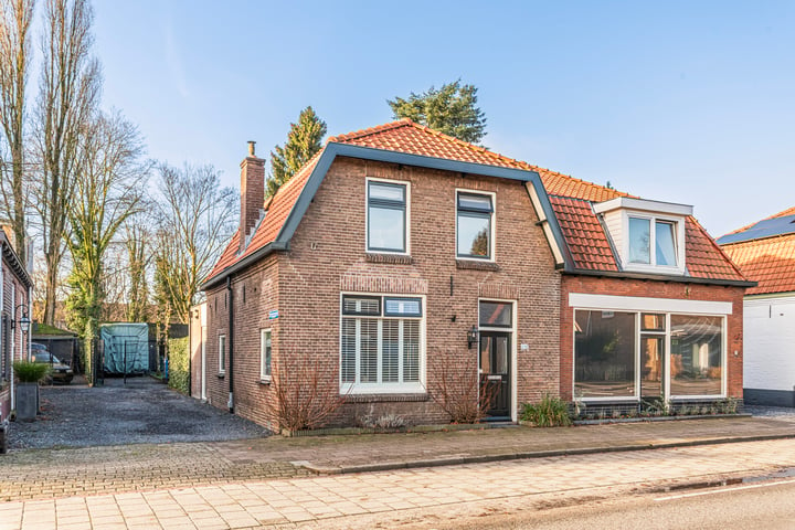 Hoofdstraat 180 in Epe