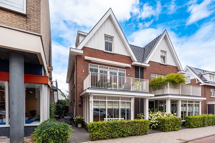 Hoofdstraat 19A in Baarn